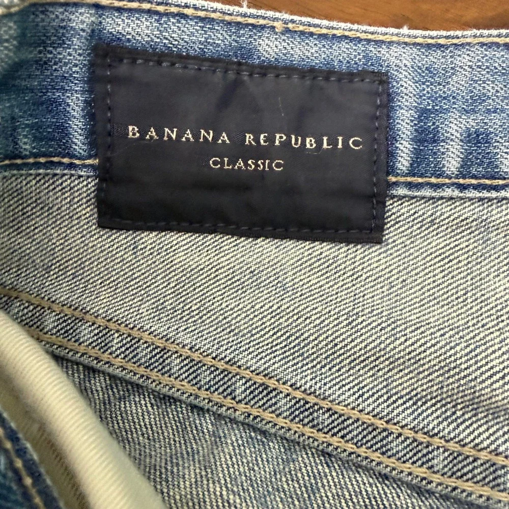 Banana Republic Classic Jeans Mens 34x30 (34x26) Light Wash Straight Leg Denim